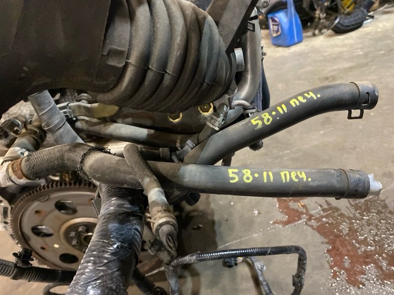 Патрубок Toyota Noah AZR65 1AZ-FSE 2005 (б/у)