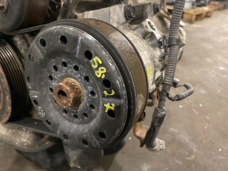 Компрессор кондиционера Toyota ISIS ANM15 1AZ-FSE 2004 (б/у)