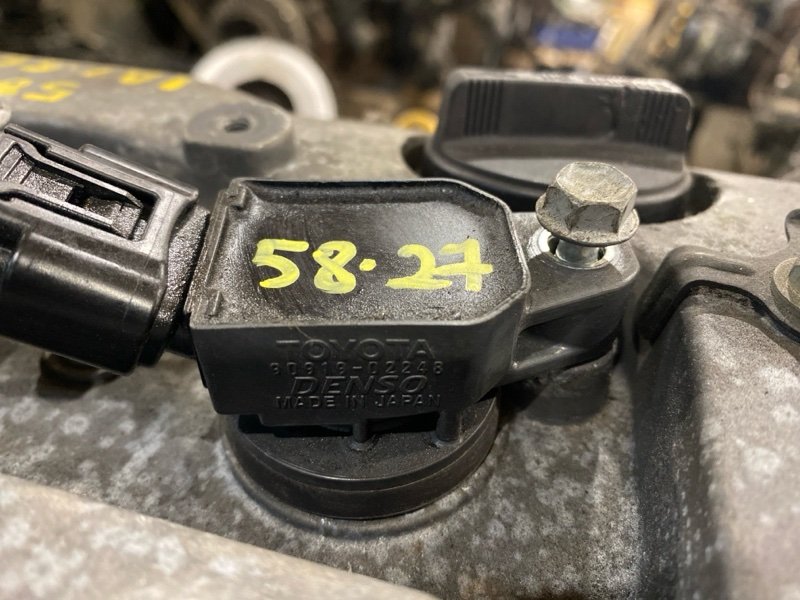 Катушка зажигания Toyota ISIS ANM15 1AZ-FSE 2004 (б/у)