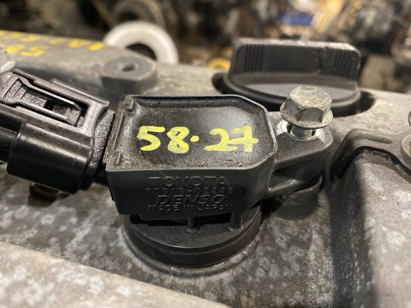 Катушка зажигания Toyota ISIS ANM15 1AZ-FSE 2004 (б/у)