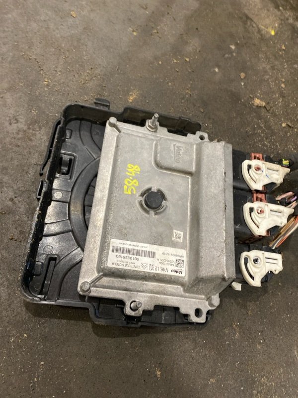 Блок управления ДВС Peugeot 208 A9 EB2F 2014 (б/у)