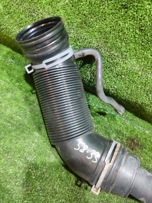 Патрубок воздушного фильтра Volkswagen Polo 6R1 CBZ 2011 (б/у)