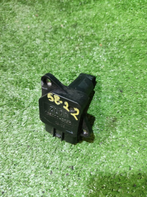 Датчик расхода воздуха Mazda AXELA BK5P ZY-VE 2006 (б/у)