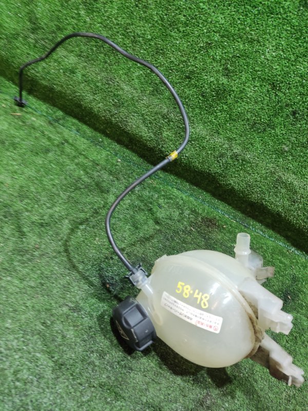 Бачок расширительный Peugeot 208 A9 EB2F 2014 (б/у)