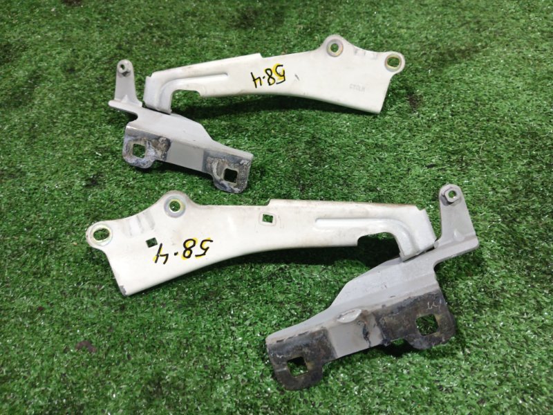 Кронштейн капота Nissan Serena CC25 MR20DE 2010 (б/у)