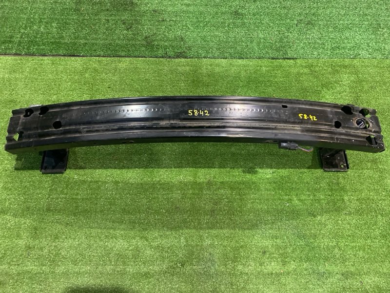 Усилитель бампера Nissan X-TRAIL T32 MR20DD 2015 передний (б/у)