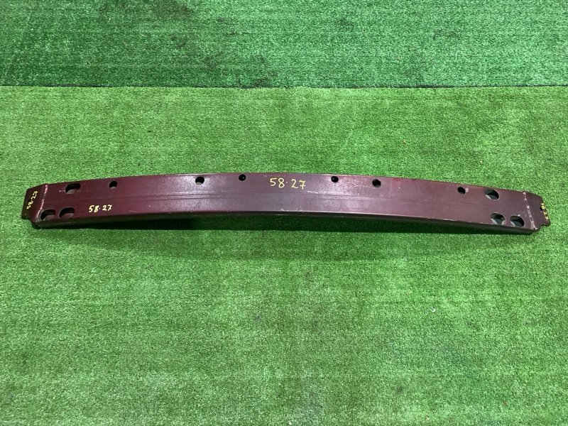 Усилитель бампера Toyota ISIS ANM15 1AZ-FSE 2004 передний (б/у)