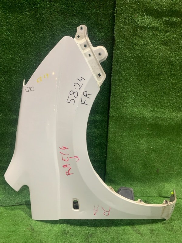 Крыло Toyota ISIS ANM15 1AZ-FSE 2005 переднее правое (б/у)