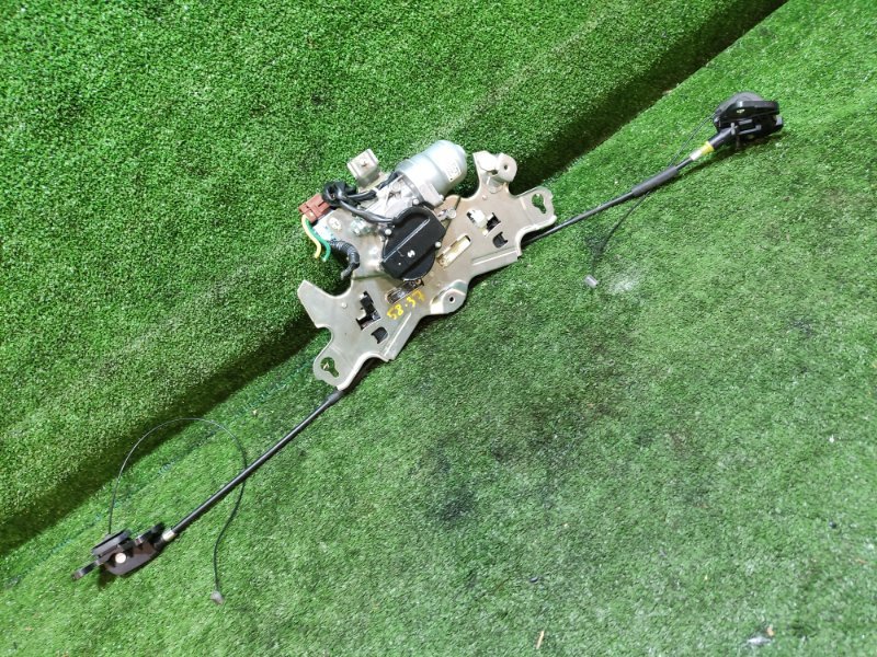 Доводчик двери Honda FREED GB3 L15A 2009 (б/у)