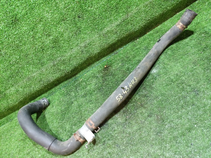 Патрубок нижний Mazda MPV LY3P L3-VE 2007 (б/у)