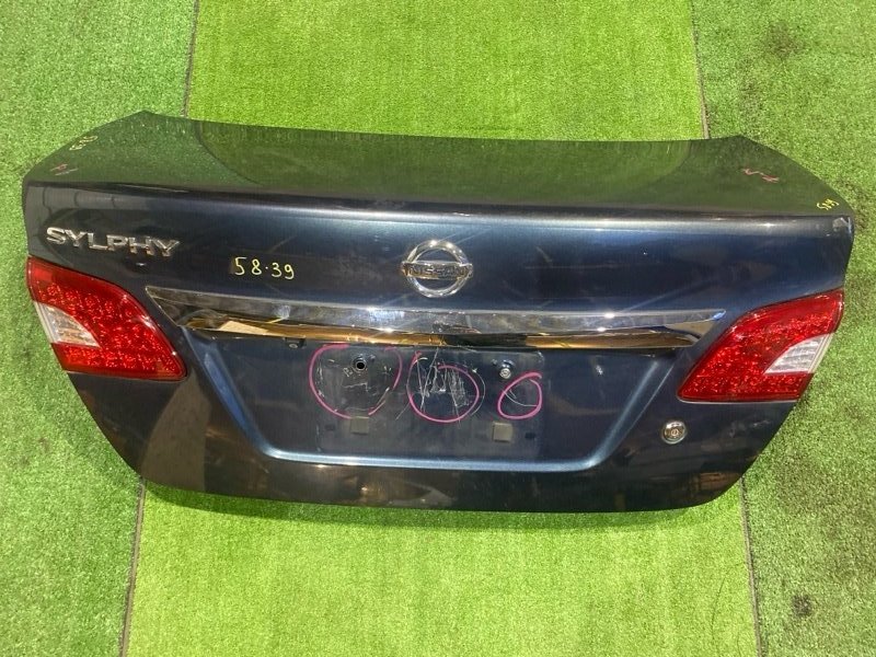 Крышка багажника Nissan Sylphy TB17 MRA8DE 2013 (б/у)