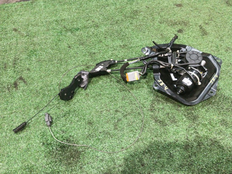 Доводчик двери Nissan Serena CC25 MR20DE 2010 (б/у)