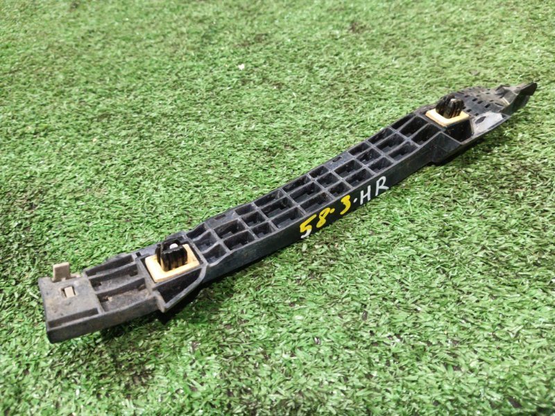 Клипса бампера Honda Fit GE7 L13A 2008 задняя правая (б/у)