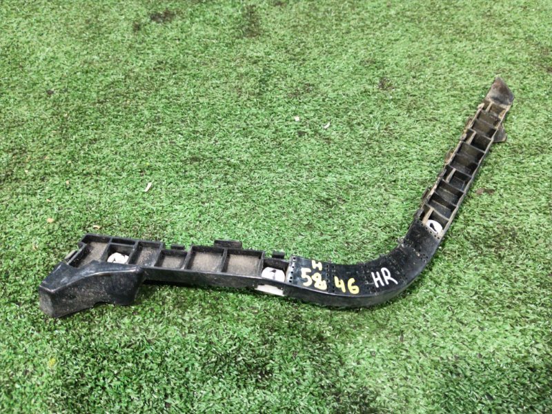 Клипса бампера Honda Airwave GJ2 L15A 2008 задняя правая (б/у)