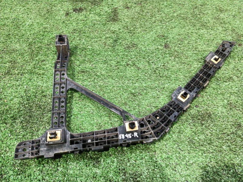 Клипса бампера Honda Insight ZE2 LDA 2009 задняя правая (б/у)