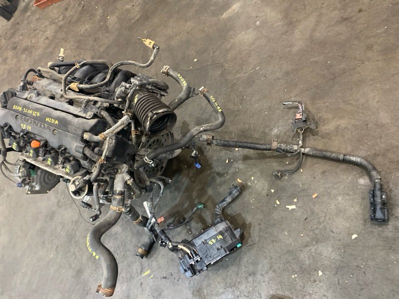 Проводка двигателя Honda Stepwgn RK2 R20A 2011 (б/у)
