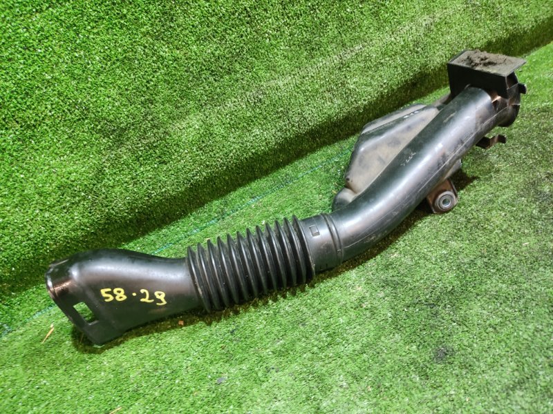 Воздухозаборник Mazda Verisa DC5W ZY-VE (б/у)