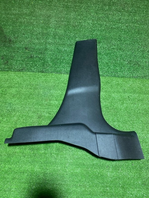 Обшивка стойки кузова Honda Airwave GJ2 L15A 2008 правая (б/у)