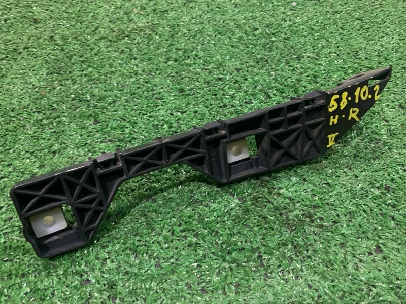 Клипса бампера Mitsubishi Colt Plus Z23A 4A91 2008 задняя правая (б/у)