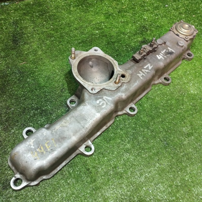 Коллектор впускной Mazda titan 4HF1 (б/у)