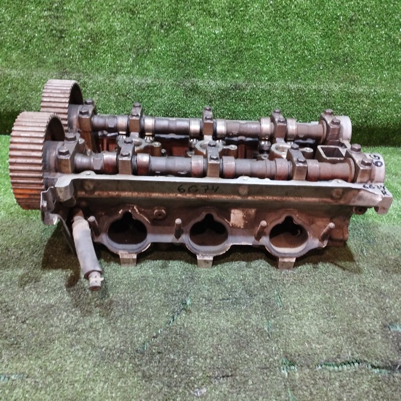Головка блока цилиндров Mitsubishi Pajero PO43V 6G74 (б/у)