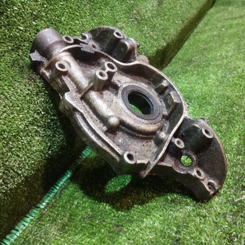 Насос масляный Honda D15B (б/у)