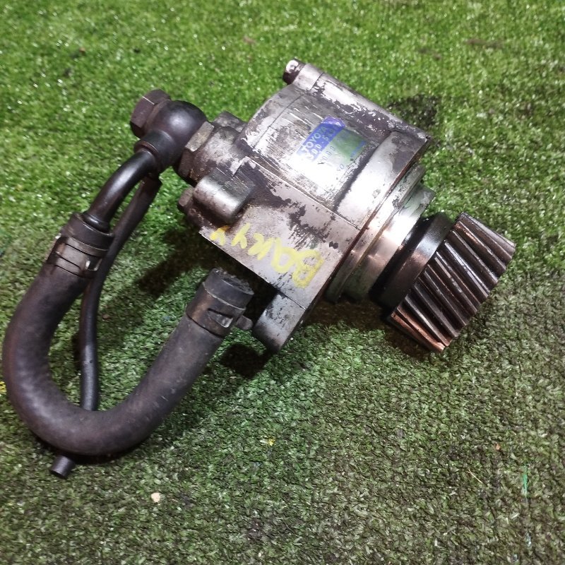Ваккумный насос Toyota Dyna BU66 14B (б/у)