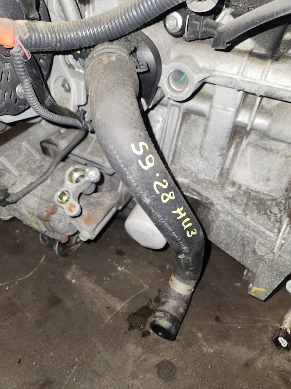 Патрубок нижний Nissan NOTE ZE11 HR16DE 2011 (б/у)