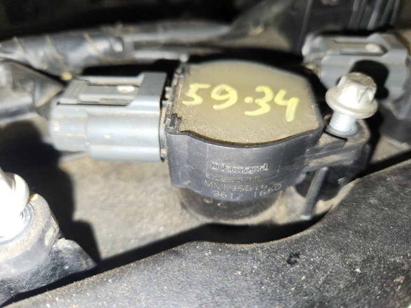 Катушка зажигания Mitsubishi Colt Z21A 4A90 2009 (б/у)