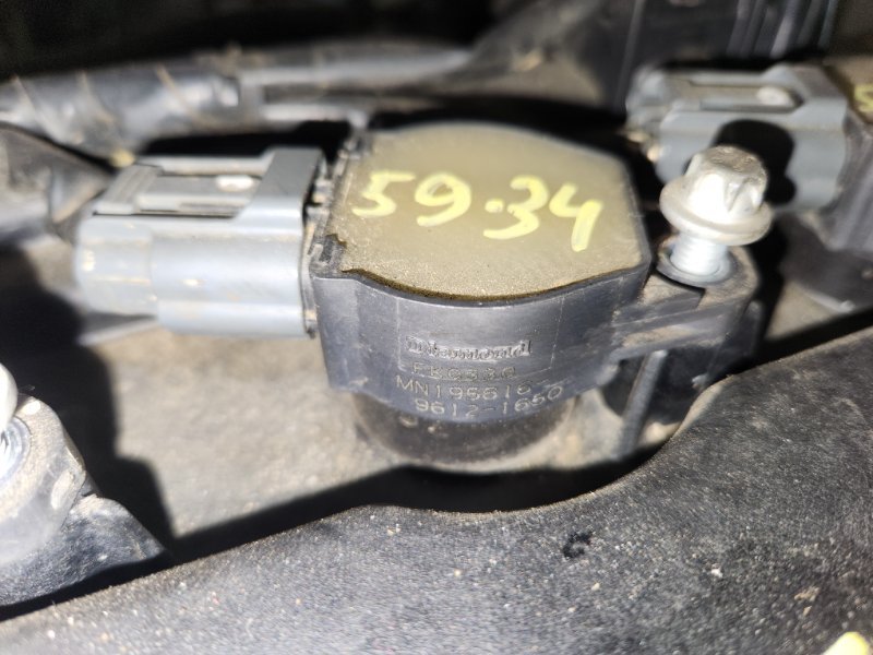Катушка зажигания Mitsubishi Colt Z21A 4A90 2009 (б/у)