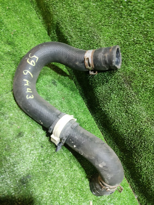 Патрубок нижний Toyota ISIS ZGM11 3ZR-FAE 2010 (б/у)