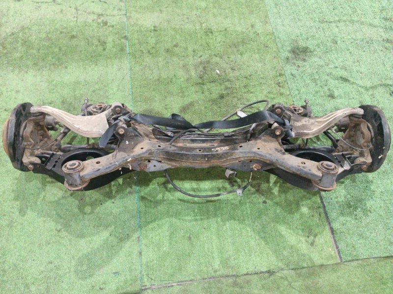 Балка поперечная Nissan Elgrand TE52 QR25DE 2011 (б/у)