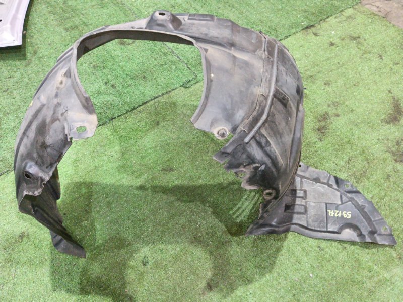Подкрылок Mazda AXELA BK3P L3-VE 2004 передний левый (б/у)
