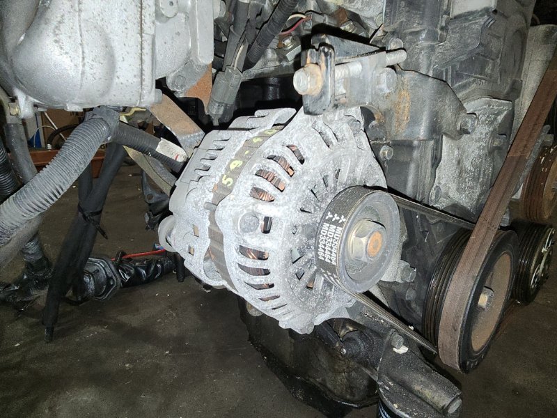 Генератор Mitsubishi Pajero iO H77W 4G94 2002 (б/у)