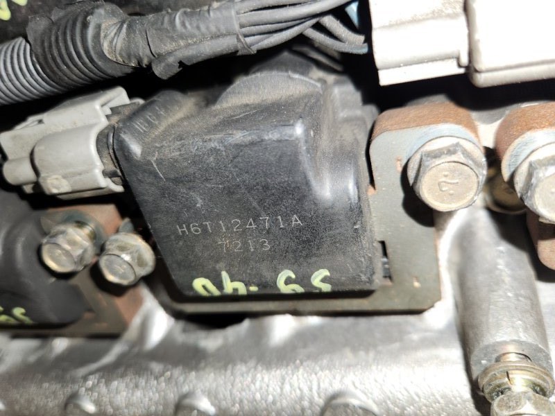 Катушка зажигания Mitsubishi Pajero iO H77W 4G94 2002 (б/у)