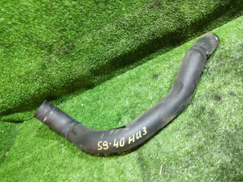 Патрубок нижний Mitsubishi Pajero iO H77W 4G94 2002 (б/у)