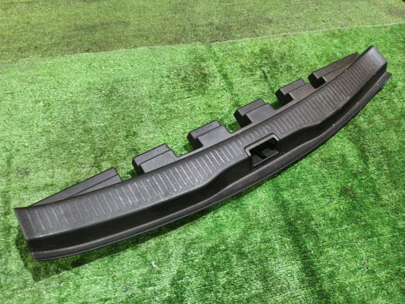 Накладка багажника Renault Megane BZ111 F4RM874 2008 (б/у)