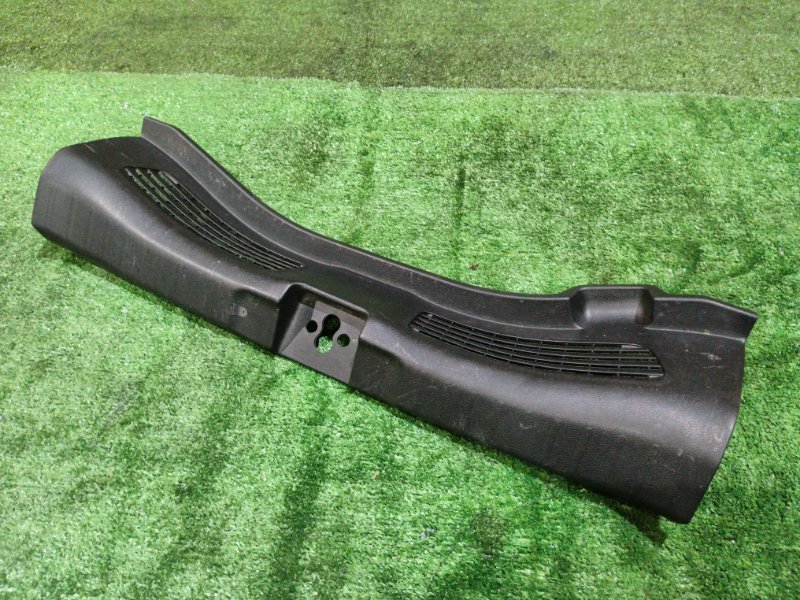 Накладка багажника Honda Fit GK3 L13B (б/у)