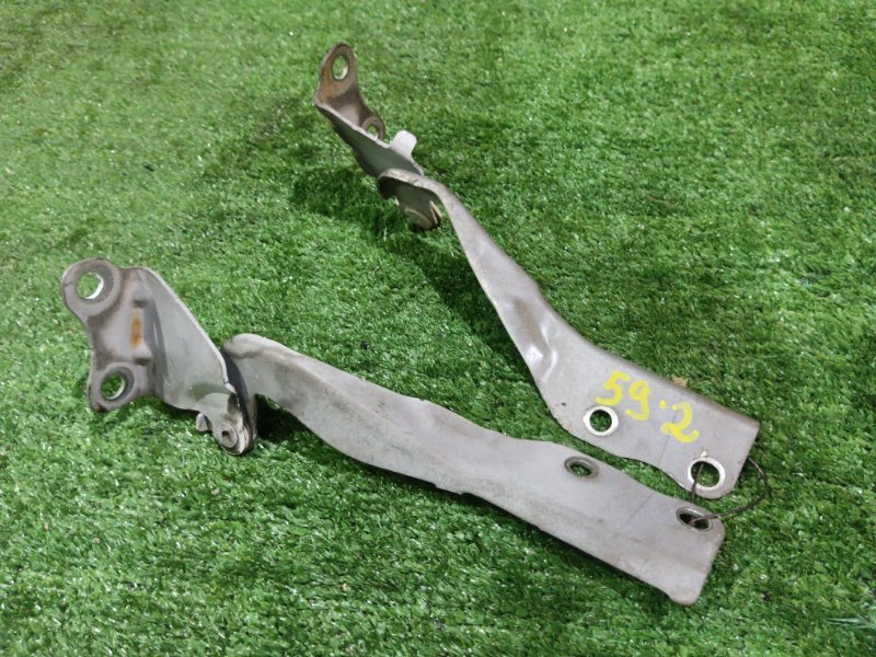 Кронштейн капота Toyota Passo KGC15 1KR-FE 2005 (б/у)