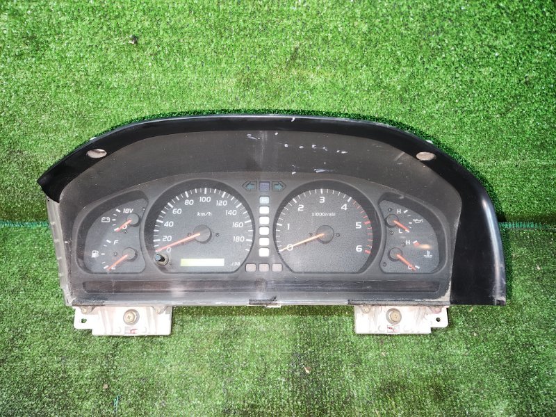 Комбинация приборов Toyota Land Cruiser HDJ100L (б/у)