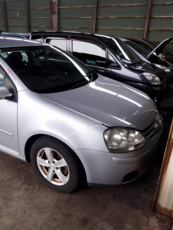 Автомобиль Volkswagen Golf CAX 2008 года в разбор