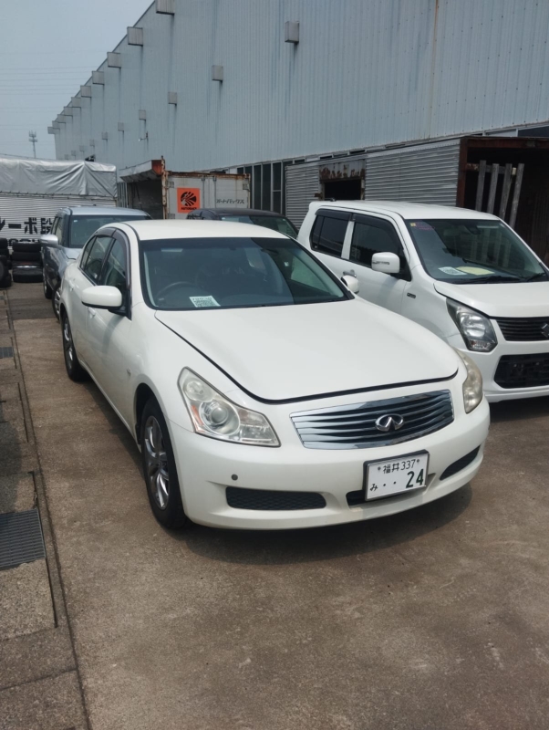 Автомобиль Nissan Skyline NV36 VQ25HR 2007 года в разбор