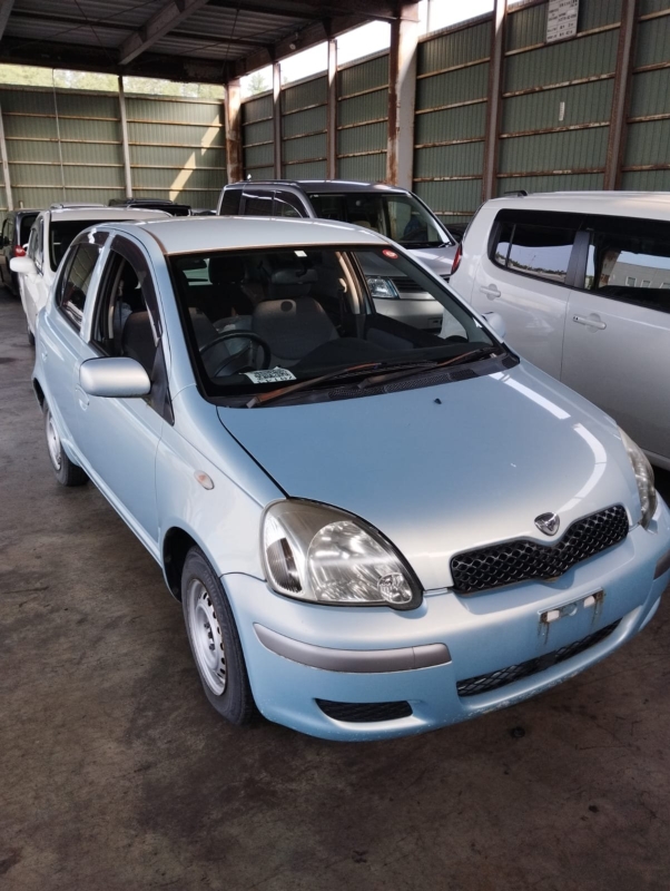 Автомобиль Toyota Vitz SCP10 1SZ-FE 2004 года в разбор