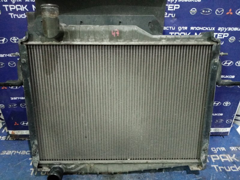 Радиатор охлаждения двигателя Nissan Diesel MK21A FE6 2004