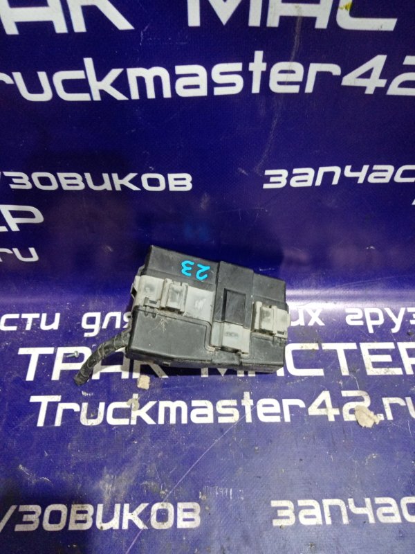 Блок реле Mazda Titan WH35T 4HF1 2001