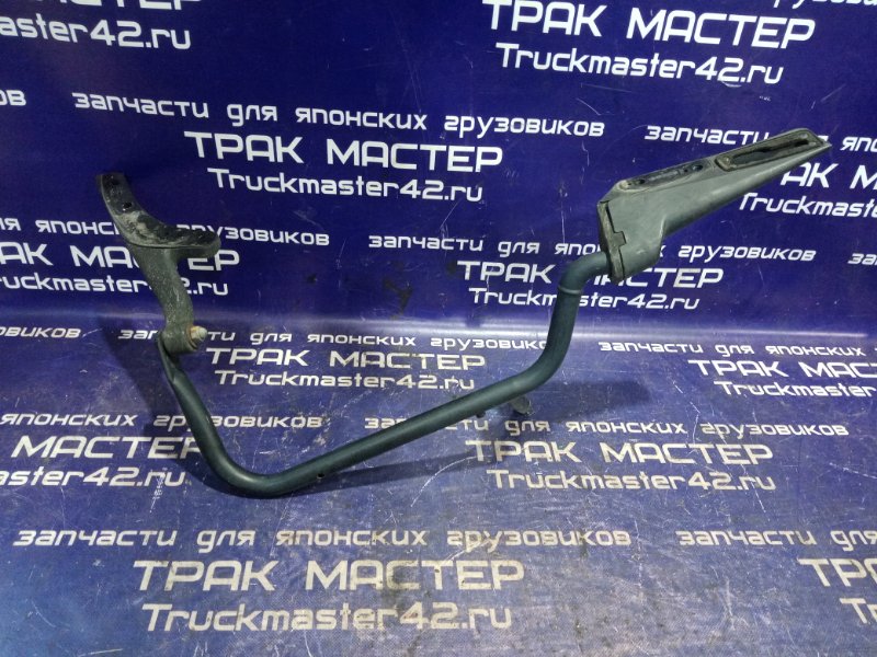 Стойка зеркала Isuzu Forward FRR34 6HF1 ГАЗ 2007 передняя правая