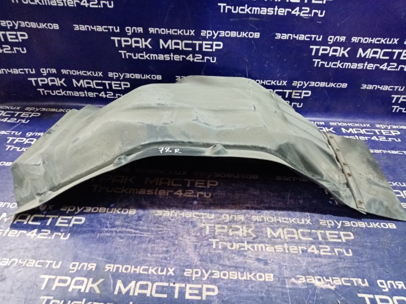 Подкрылок Mitsubishi Fuso FK64HK 6M61 2004 передний правый