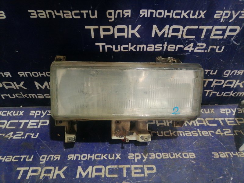 Фара Mitsubishi Canter FE537EV 4D33 1997 передняя правая