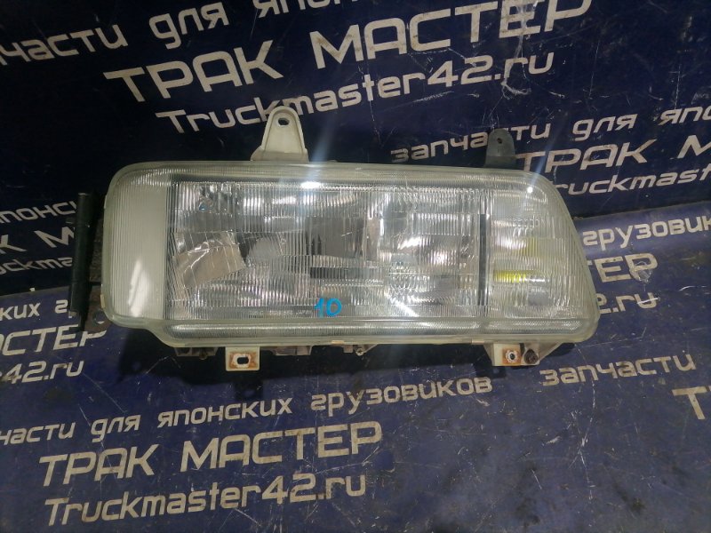 Фара Isuzu Forward FRR35D4 6HL1 1999 передняя правая