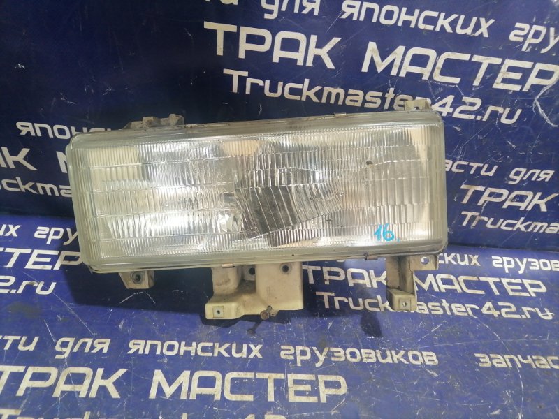 Фара Mitsubishi Canter FE638EV 4D35 1998 передняя левая